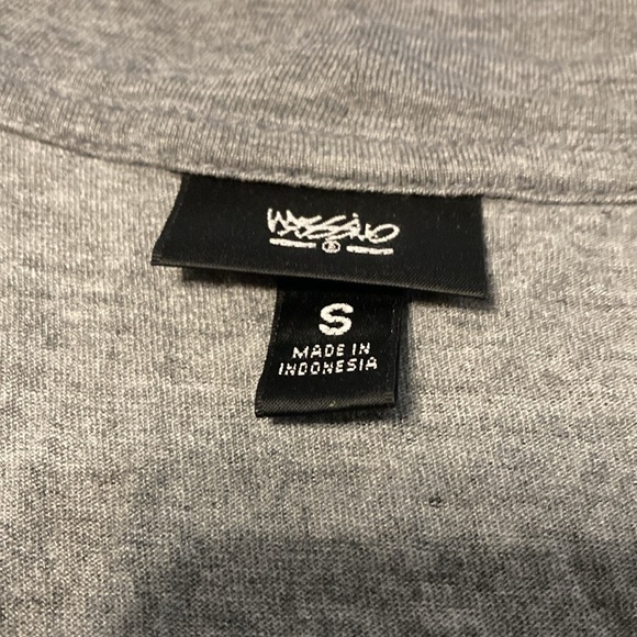 Mossimo women’s size small gray sleeveless top - Picture 3 of 4